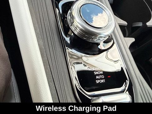 New 2026 Jeep Cherokee Limited image 18