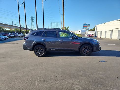 Certified 2023 Subaru Outback Onyx Edition image 8