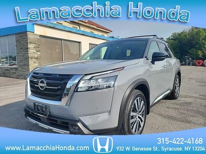 Used 2022 Nissan Pathfinder Platinum w/ Cargo Package