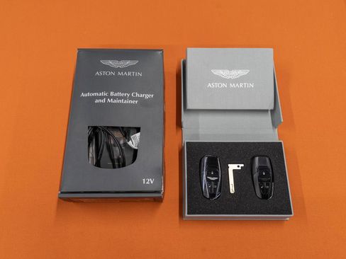 Used 2019 Aston Martin DB11 AMR image 40