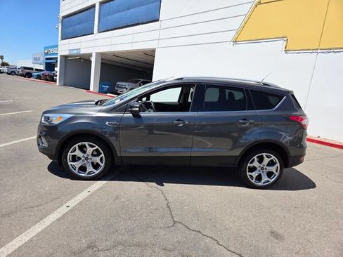 Used 2017 Ford Escape Titanium w/ Equipment Group 301A FWD image 3