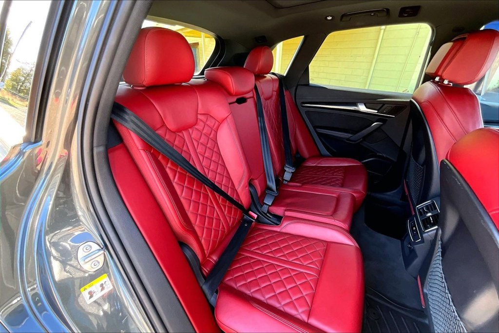Used 2018 Audi SQ5 Premium Plus w/ S Sport Package AWD/4WD image 20
