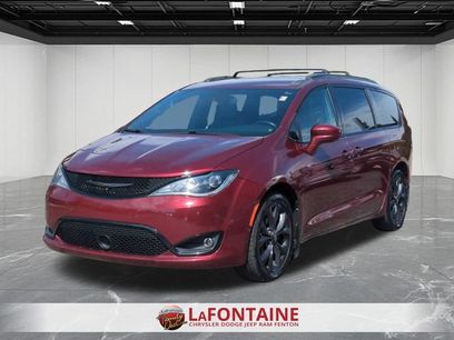 Used 2020 Chrysler Pacifica Touring-L Plus