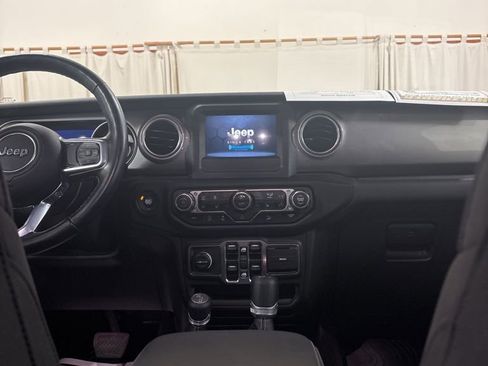 Used 2021 Jeep Wrangler Unlimited Sahara w/ LED Lighting Group image 19