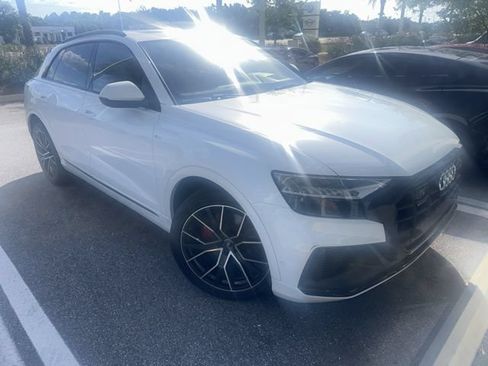 Used 2020 Audi Q8 Prestige AWD/4WD image 4