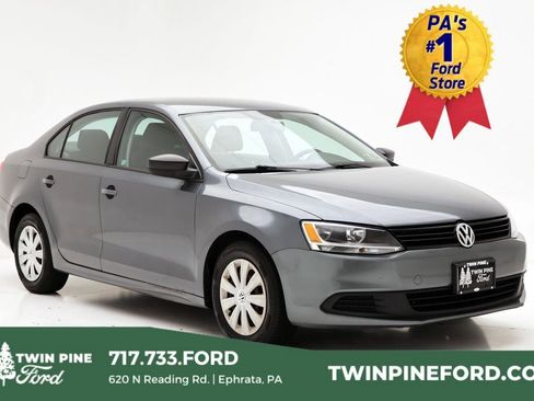 Used 2013 Volkswagen Jetta S image 1