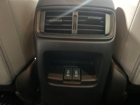 Used 2019 Honda CR-V EX-L image 12