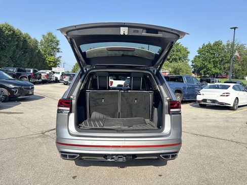 Used 2024 Volkswagen Atlas SEL Premium R-Line AWD/4WD image 25