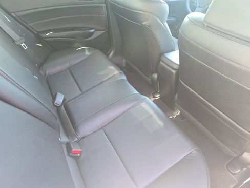 Used 2018 Acura ILX FWD image 11
