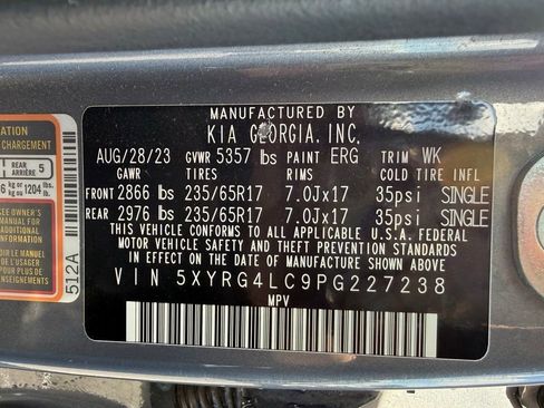 Used 2023 Kia Sorento LX FWD image 32