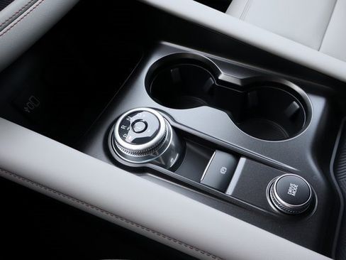 New 2026 Ford Explorer Active w/ Active Comfort Package image 11