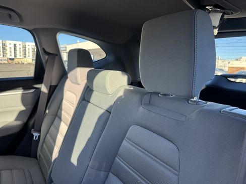 Used 2019 Honda CR-V LX image 15