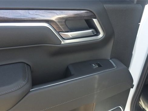 Used 2025 Chevrolet Silverado 1500 LTZ w/ LTZ Premium Texas Edition image 17