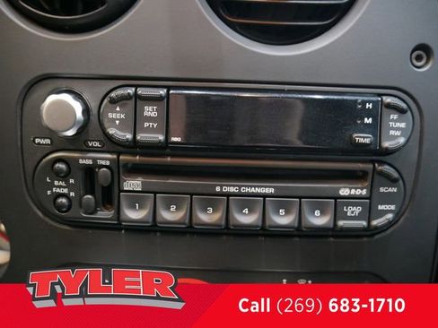 Used 2003 Dodge Viper SRT-10 image 23