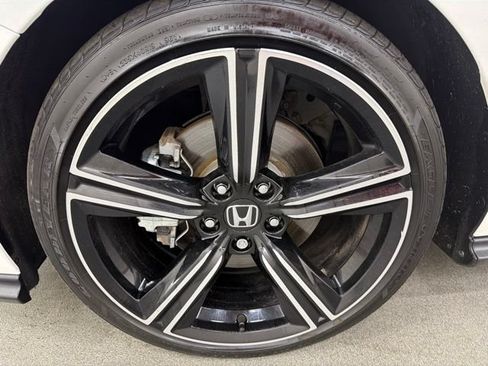 Used 2025 Honda Accord Sport image 28