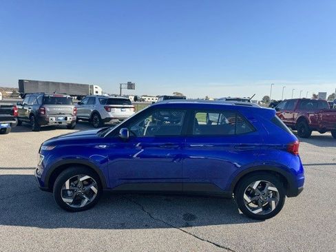 Used 2024 Hyundai Venue SEL image 5