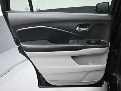 Used 2017 Honda Pilot EX-L image 30