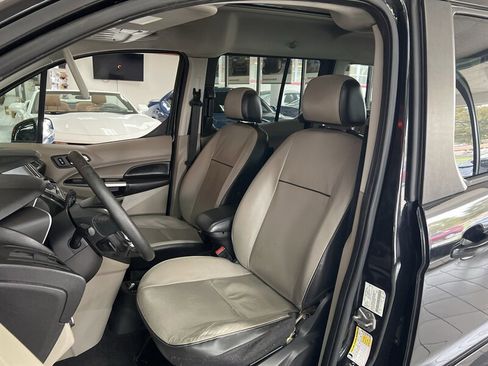 Used 2015 Ford Transit Connect Titanium image 9
