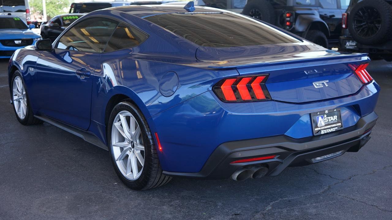 Used 2024 Ford Mustang GT Premium RWD image 5