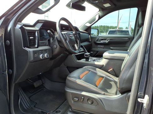 Used 2023 GMC Sierra 1500 AT4 w/ AT4 Premium Package AWD/4WD image 21