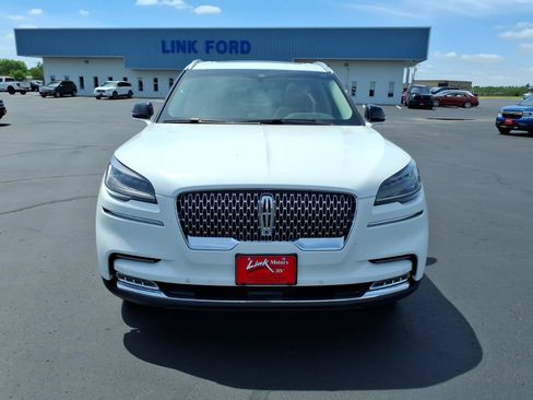 Used 2021 Lincoln Aviator Reserve w/ Elements Package Plus AWD/4WD image 9
