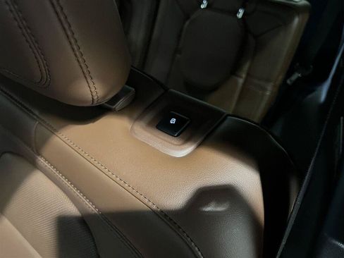 Used 2025 Lincoln Aviator Reserve w/ Luxury Package AWD/4WD image 38