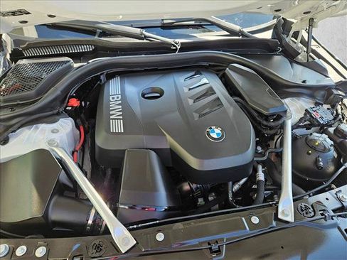 Used 2024 BMW 530i w/ Convenience Package RWD image 22
