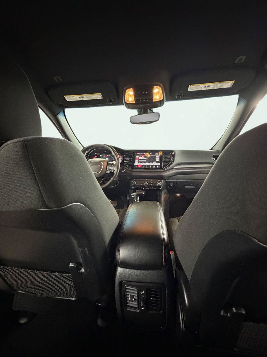 Used 2025 Dodge Durango GT AWD/4WD image 15