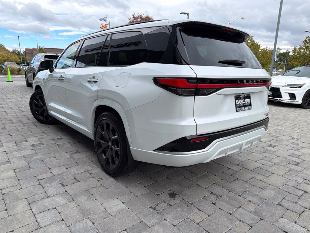 Certified 2026 Lexus TX 500h AWD w/ Technology Package image 15