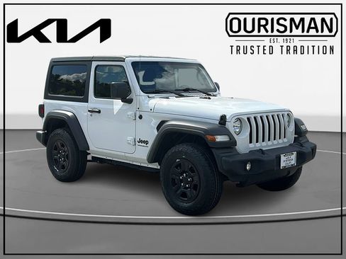 Used 2022 Jeep Wrangler Sport AWD/4WD image 1