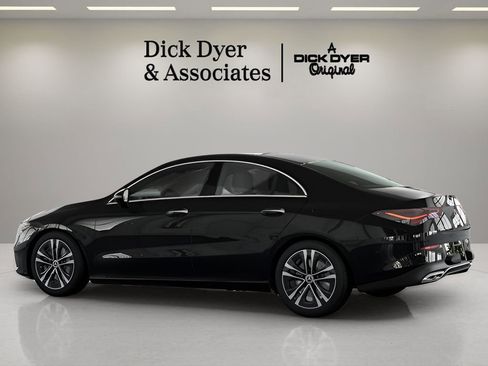 Used 2025 Mercedes-Benz CLA 250 image 22