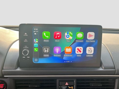 Used 2025 Honda Pilot Black Edition image 15