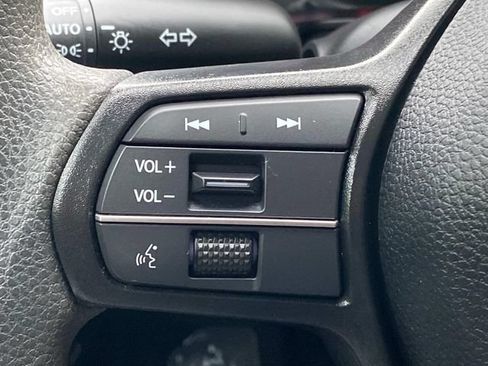 Used 2024 Honda Accord EX image 18