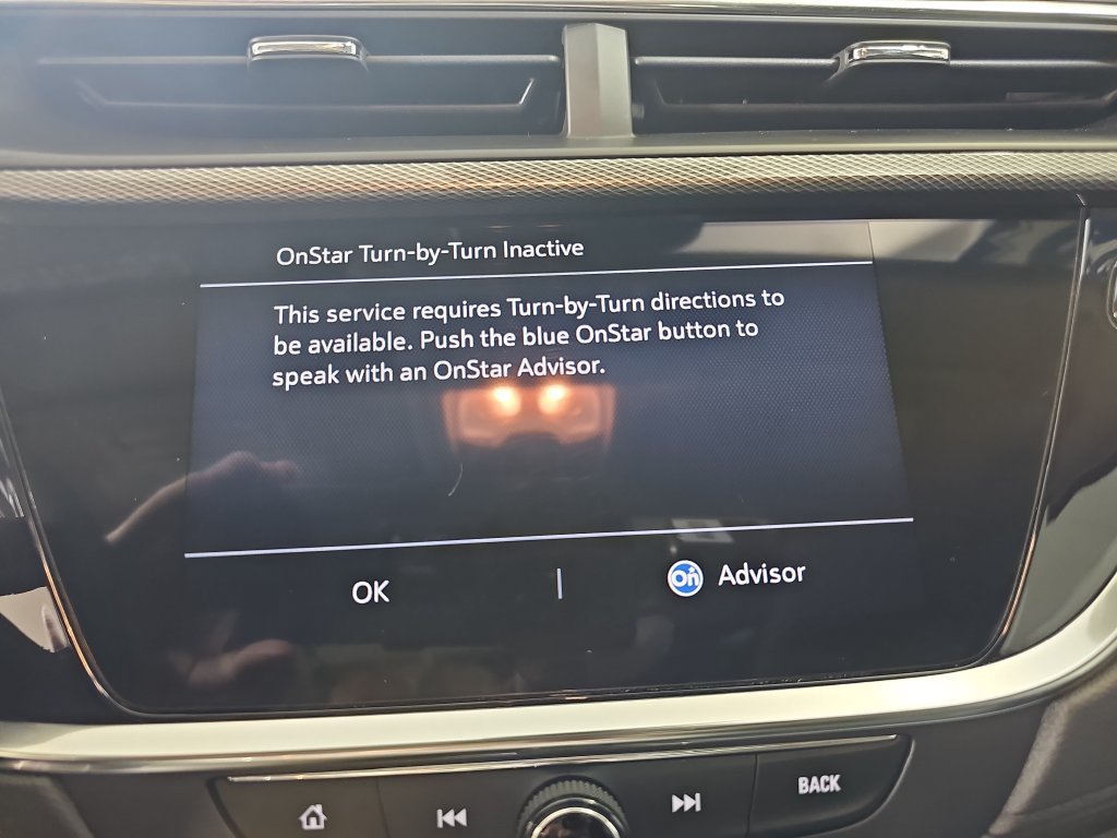 Used 2022 Buick Encore GX Essence w/ Experience Buick Package AWD/4WD image 29