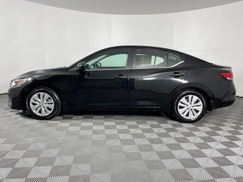 Used 2024 Nissan Sentra S FWD image 7