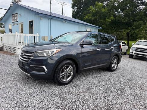 Used 2018 Hyundai Santa Fe Sport FWD image 2