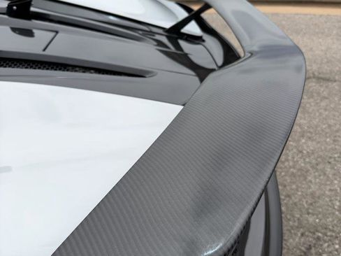 Used 2017 McLaren 570S Coupe RWD image 9