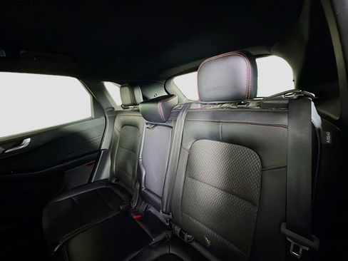 Used 2025 Ford Escape ST-Line w/ Tech Pack #1 FWD image 22