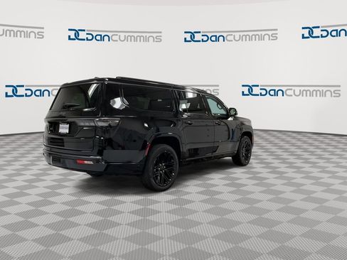New 2026 Jeep Grand Wagoneer L Limited AWD/4WD image 8