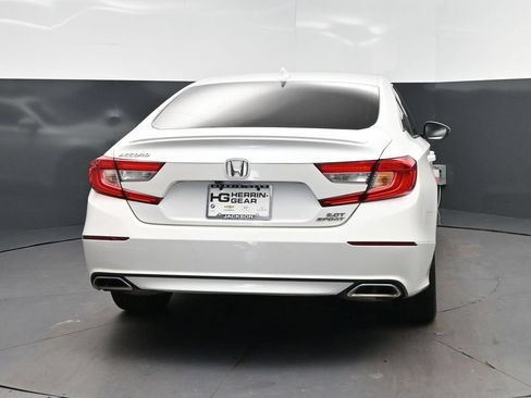 Used 2019 Honda Accord Sport image 6