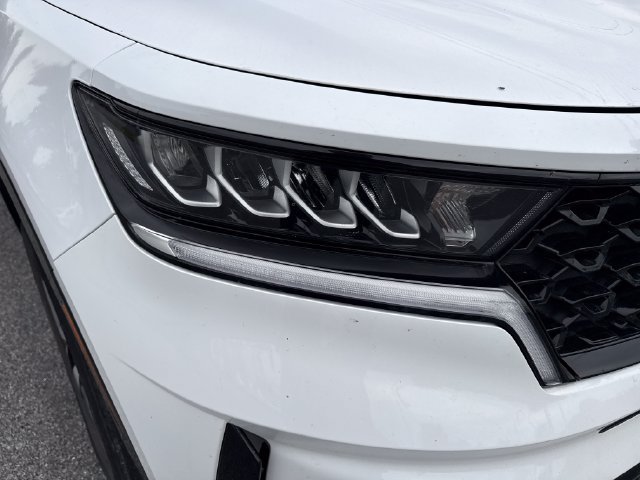 Used 2021 Kia Sorento EX w/ Panoramic Sunroof Package AWD/4WD image 10