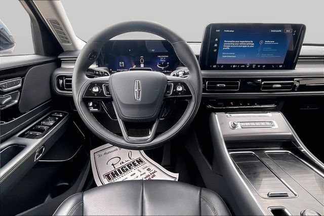 Used 2026 Lincoln Aviator AWD w/ Jet Appearance Package image 6