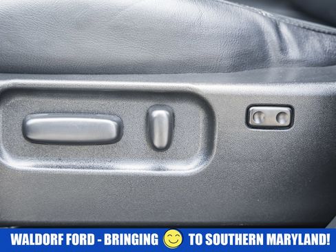 Used 2021 Toyota Tacoma TRD Off-Road w/ TRD Premium Off Road Package image 39