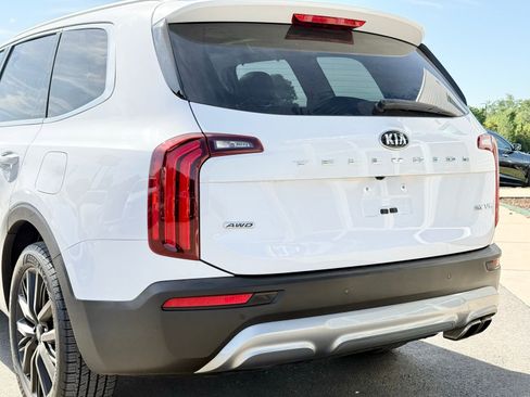 Used 2021 Kia Telluride SX w/ SX Prestige Package AWD/4WD image 4
