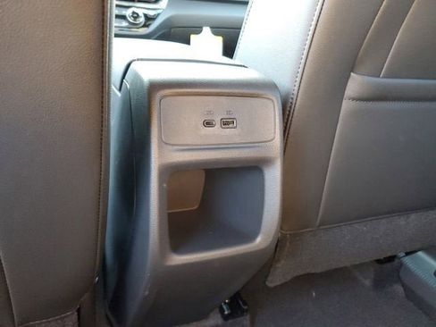 New 2026 Buick Envista Sport Touring w/ Convenience I Package FWD image 15