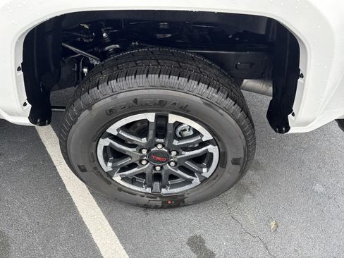 New 2025 Toyota Tacoma 2WD Double Cab image 12