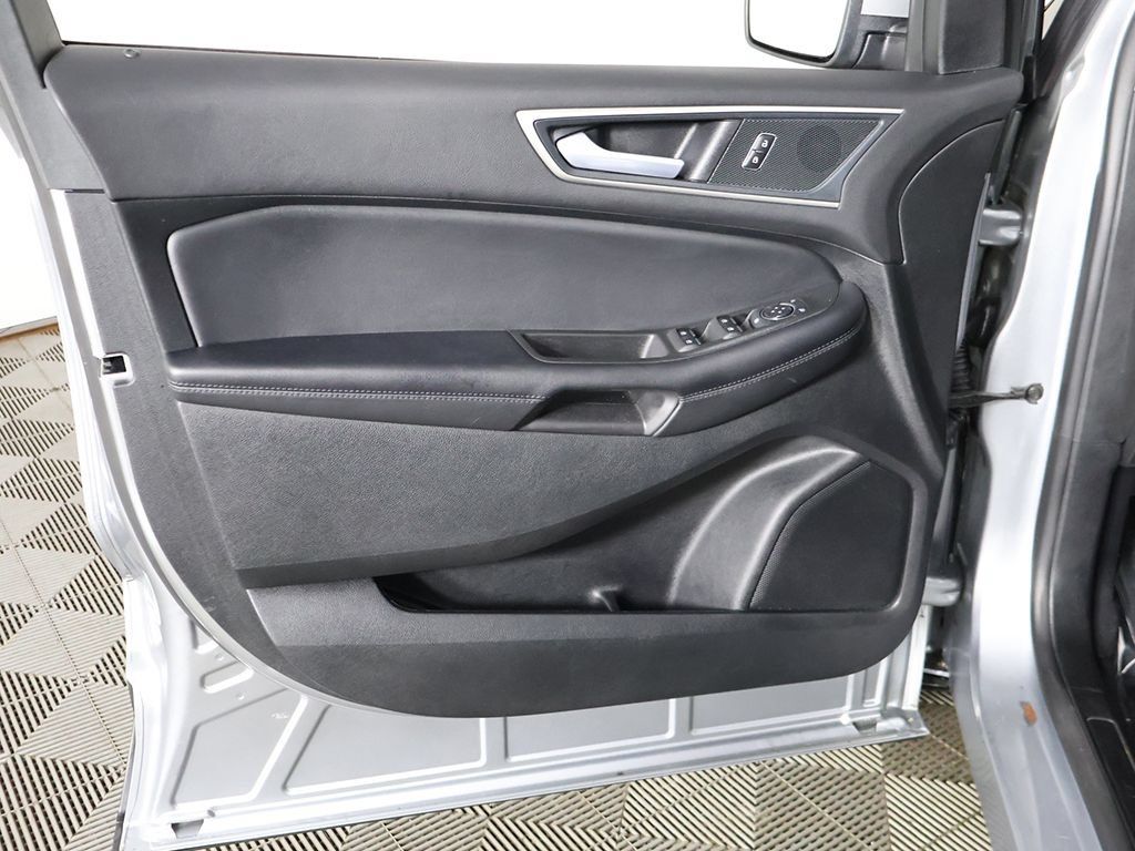 Used 2024 Ford Edge SEL w/ Convenience Package AWD/4WD image 22