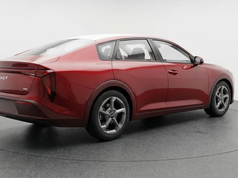 Used 2025 Kia K4 FWD image 9