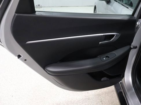 Used 2020 Hyundai Sonata SEL w/ Convenience Package image 19