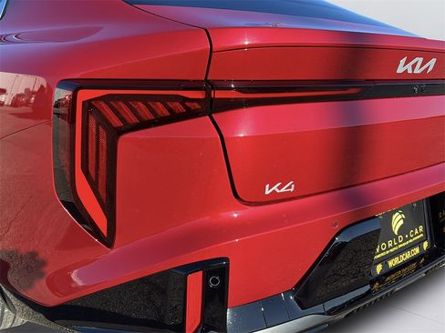 New 2025 Kia K4 GT-Line Turbo image 31